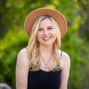 Meet your Posher, Kayse